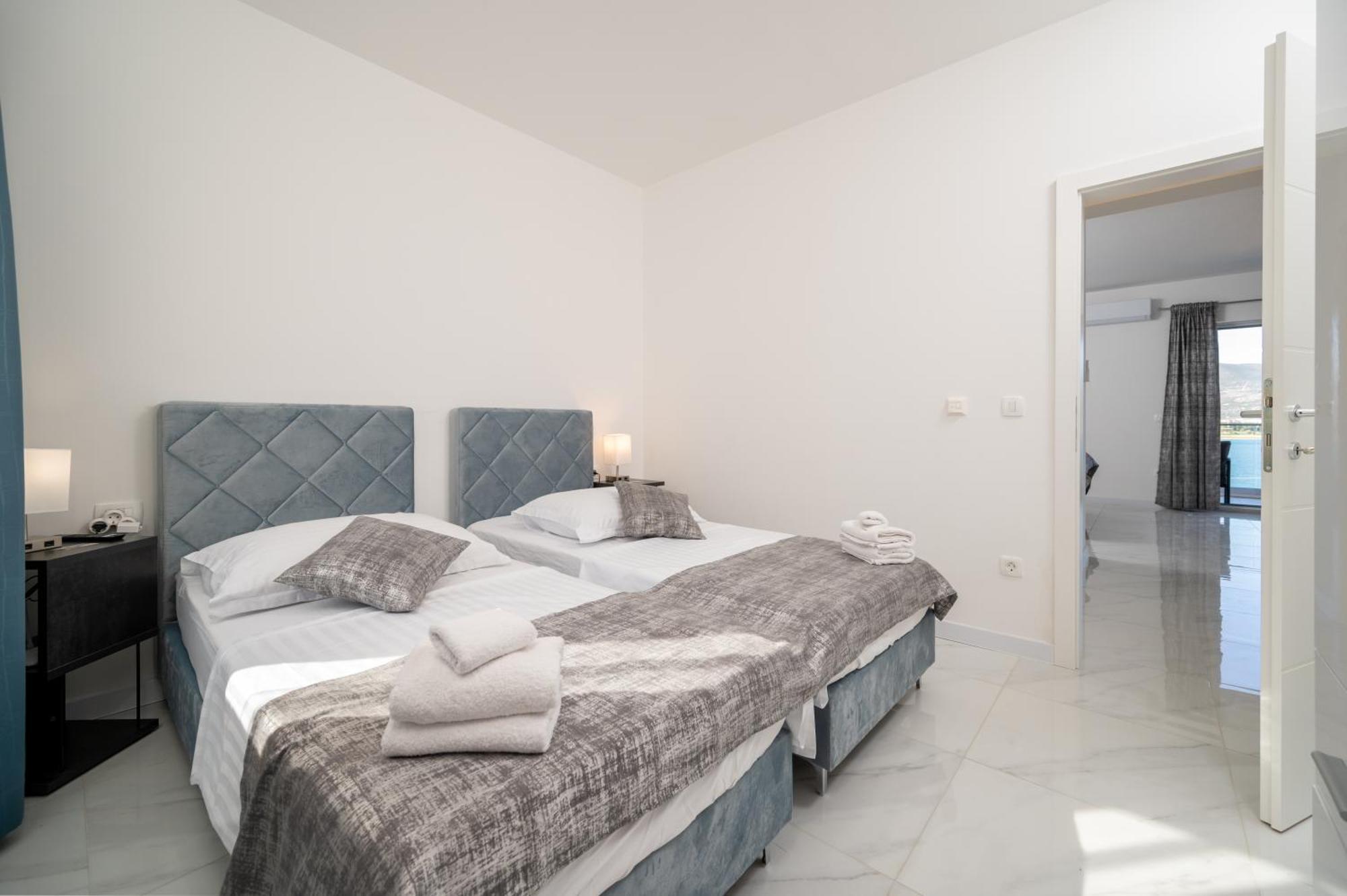 Apartments Filipo Trogir Exterior foto
